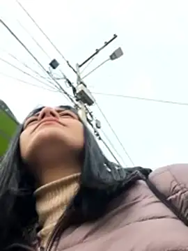 Snapshot of miaoconell chatting on April 2026 12:16:02 PM miaoconell online show from April 2026 12:16:02 PM