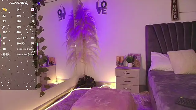 miaoconell online show from May 2026 11:02:02 PM