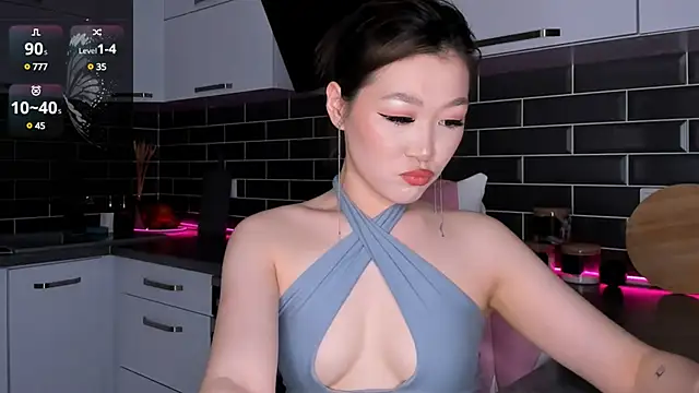 Snapshot of ShaiyaMinn3 chatting on February 2025 08:53:02 PM ShaiyaMinn3 online show from February 2025 08:53:02 PM