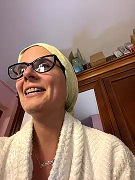 NataKitten online show from October 2025 06:28:01 PM