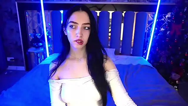 WildKittenX  online show from December 2025 06:42:02 AM