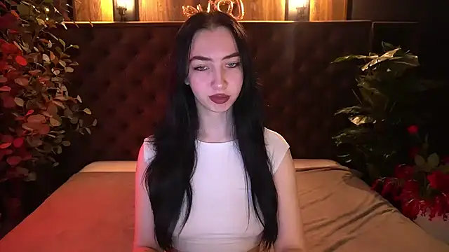 WildKittenX  online show from April 2026 06:00:02 AM