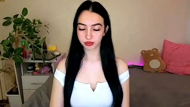 WildKittenX  online show from May 2026 05:03:02 AM