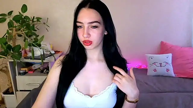 WildKittenX  online show from May 2026 05:12:01 AM