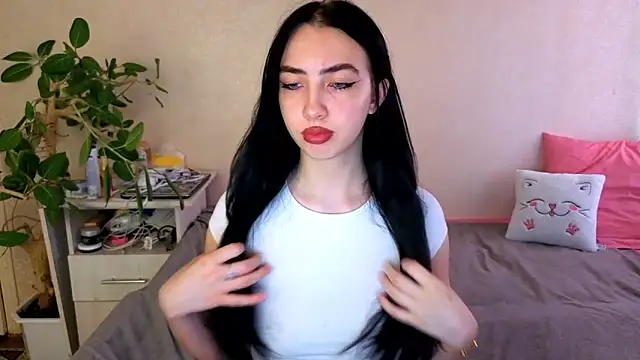 WildKittenX  online show from June 2026 04:02:02 AM