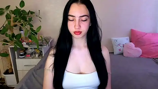 WildKittenX  online show from June 2026 04:15:02 AM
