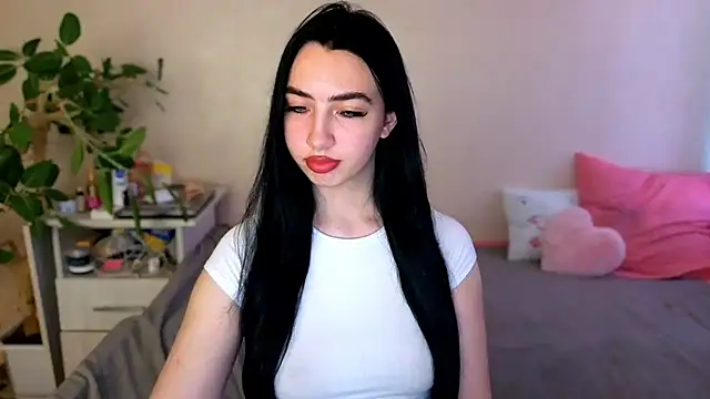 WildKittenX  online show from June 2026 05:12:01 AM