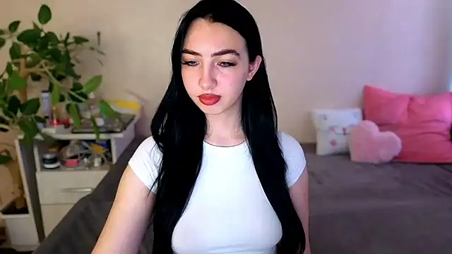 WildKittenX  online show from June 2026 04:07:02 AM
