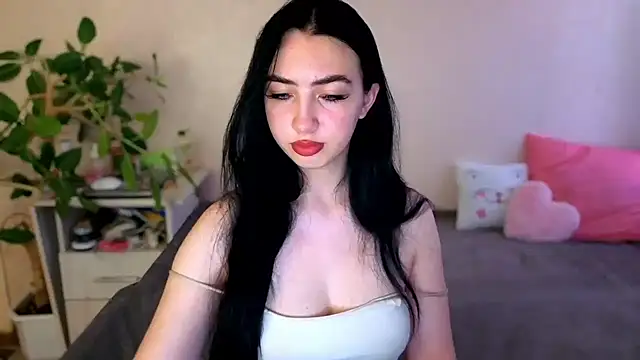 WildKittenX  online show from July 2026 04:07:02 AM