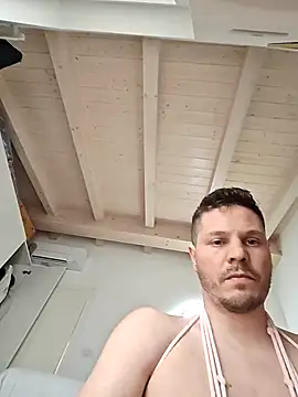 Snapshot of Ginettofurby chatting on February 2025 10:15:02 AM Ginettofurby online show from February 2025 10:15:02 AM