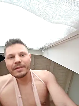 Snapshot of Ginettofurby chatting on February 2025 02:36:01 PM Ginettofurby online show from February 2025 02:36:01 PM