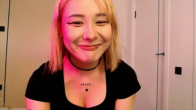 ka00ru chan online show from July 2026 10:37:01 PM