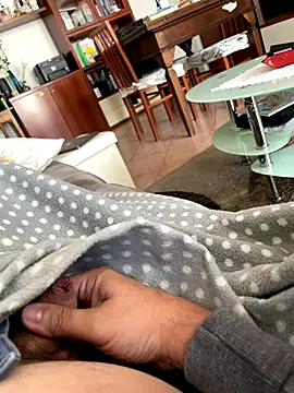 Snapshot of littletoy64 chatting on September 2025 12:10:01 PM littletoy64 online show from September 2025 12:10:01 PM