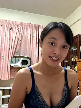 ladypaggy online show from November 2025 05:45:02 PM