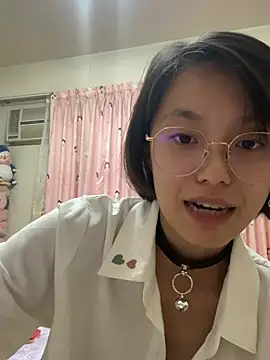 ladypaggy online show from April 2026 02:43:02 PM