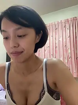 ladypaggy online show from May 2026 02:11:01 PM