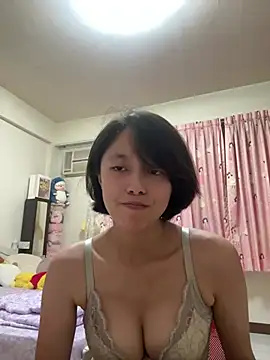 ladypaggy online show from May 2026 03:41:01 PM