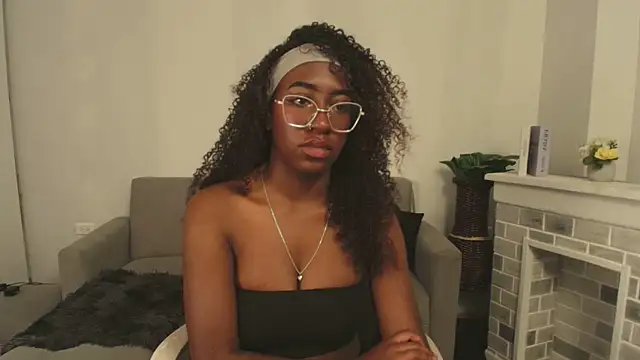 Snapshot of Qeen_blackk chatting on March 2026 07:42:02 PM Qeen blackk online show from March 2026 07:42:02 PM