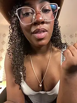 Snapshot of Qeen_blackk chatting on March 2026 08:56:02 PM Qeen blackk online show from March 2026 08:56:02 PM