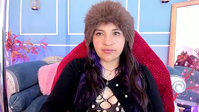 TaraTaylorr online show from May 2026 03:35:01 AM