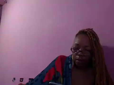 Ladyzee25 online show from January 2026 02:41:01 PM