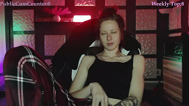 SweetSeraphine online show from November 2025 06:34:02 AM