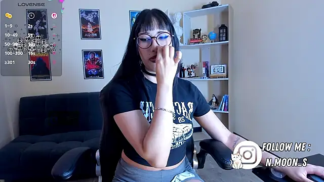 Snapshot of Nezuuuuu_ chatting on February 2026 10:19:01 PM Nezuuuuu online show from February 2026 10:19:01 PM