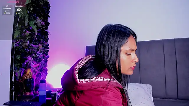 Fernanda liie  online show from February 2026 12:48:02 PM