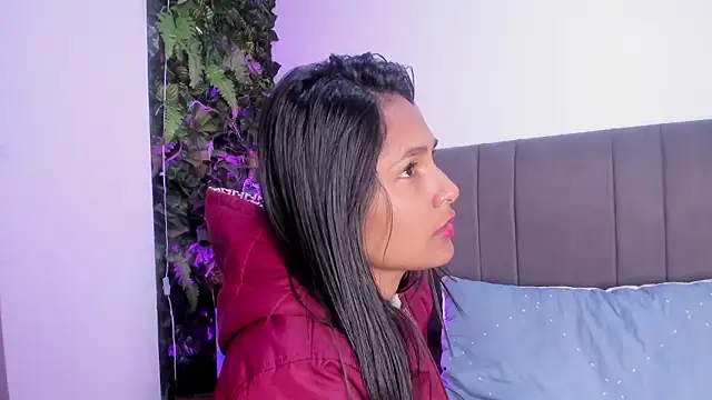 Fernanda liie  online show from March 2026 12:21:01 PM