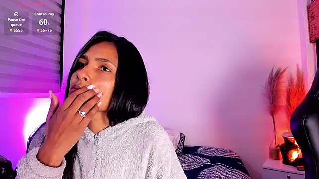 Fernanda liie  online show from March 2026 12:20:01 PM