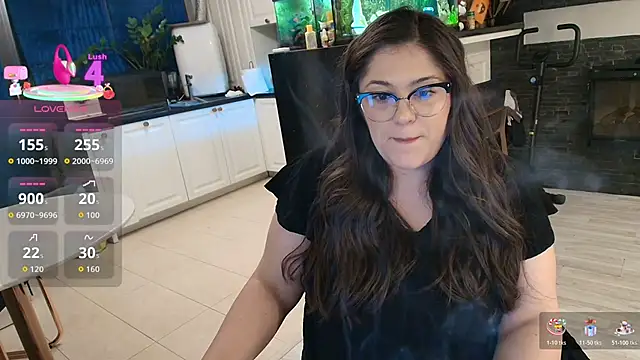 Layla- online show from March 2026 10:21:02 PM