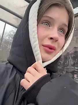 Snapshot of melicious_ chatting on March 2025 12:05:02 PM melicious online show from March 2025 12:05:02 PM