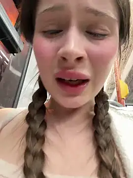 Snapshot of melicious_ chatting on March 2025 03:56:01 PM melicious online show from March 2025 03:56:01 PM