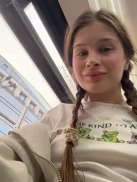 Snapshot of melicious_ chatting on March 2025 02:51:01 PM melicious online show from March 2025 02:51:01 PM