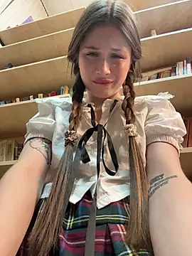 Snapshot of melicious_ chatting on December 2025 05:56:02 AM melicious online show from December 2025 05:56:02 AM