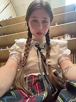 Snapshot of melicious_ chatting on December 2025 06:19:02 AM melicious online show from December 2025 06:19:02 AM