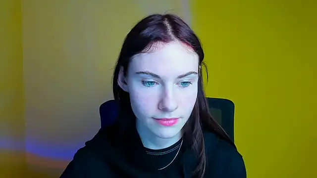 Fiona Night online show from March 2025 06:12:02 PM