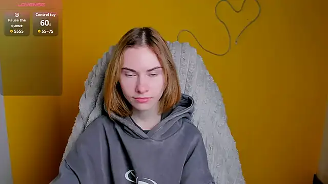 Fiona Night online show from February 2026 06:17:01 AM