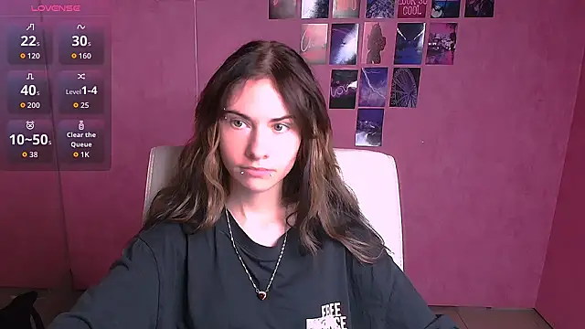 Snapshot of Fiona_Night chatting on June 2026 05:19:02 AM Fiona Night online show from June 2026 05:19:02 AM