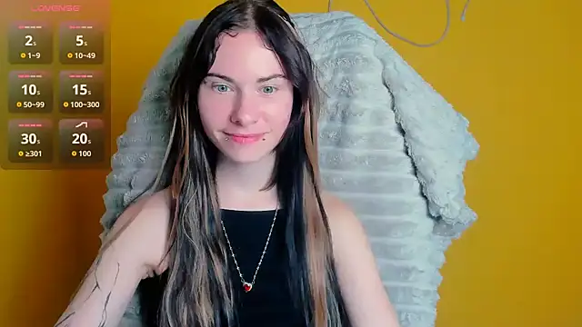 Snapshot of Fiona_Night chatting on June 2026 11:35:02 AM Fiona Night online show from June 2026 11:35:02 AM
