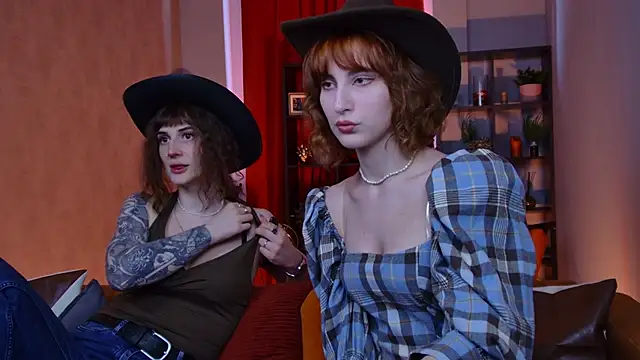 OliviaMcClean online show from April 2026 07:02:01 AM