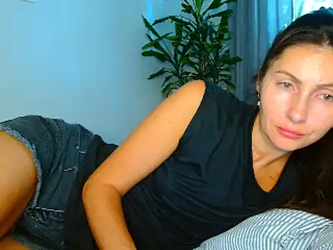 Irina9793 online show from July 2026 04:40:01 AM