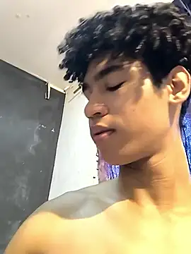 Thony444 online show from March 2025 09:01:02 PM