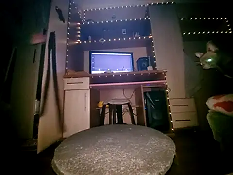 Snapshot of Nike-reactor chatting on March 2026 08:04:02 PM Nike-reactor online show from March 2026 08:04:02 PM