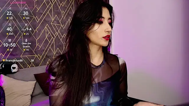 Snapshot of Tahara_Romanov chatting on December 2025 03:52:02 PM Tahara Romanov online show from December 2025 03:52:02 PM