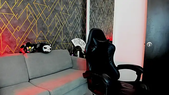 Snapshot of Tahara_Romanov chatting on February 2026 05:10:01 PM Tahara Romanov online show from February 2026 05:10:01 PM