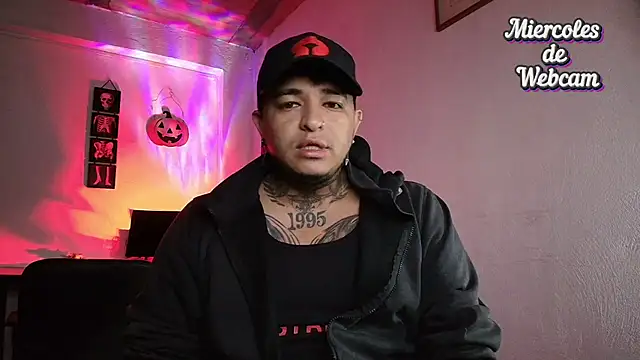 Strip Classes Col online show from September 2025 03:12:01 PM