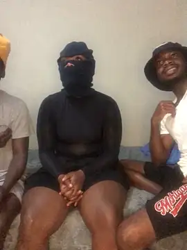 Snapshot of menzix96 chatting on October 2025 07:34:01 PM menzix96 online show from October 2025 07:34:01 PM