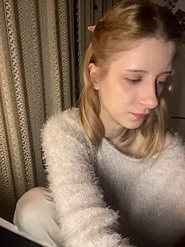 Snapshot of amorearte_m chatting on February 2026 09:42:01 PM amorearte m online show from February 2026 09:42:01 PM