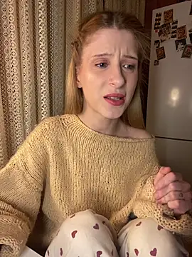 Snapshot of amorearte_m chatting on February 2026 03:25:01 AM amorearte m online show from February 2026 03:25:01 AM